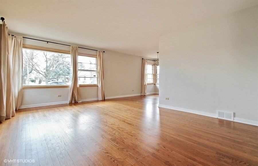 8732 W North Ter - Photo 2 of 13