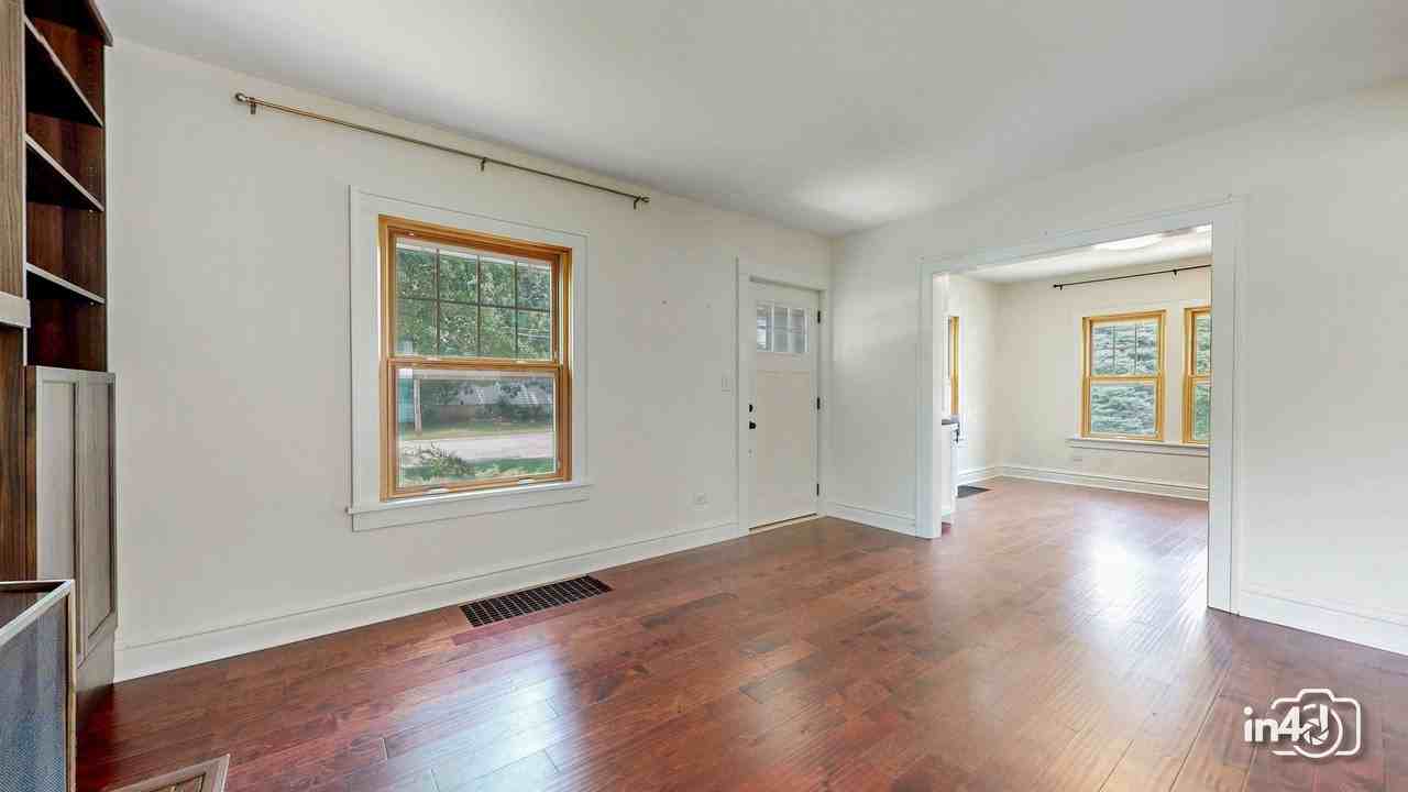 1492 S Jefferson St - Photo 6 of 26