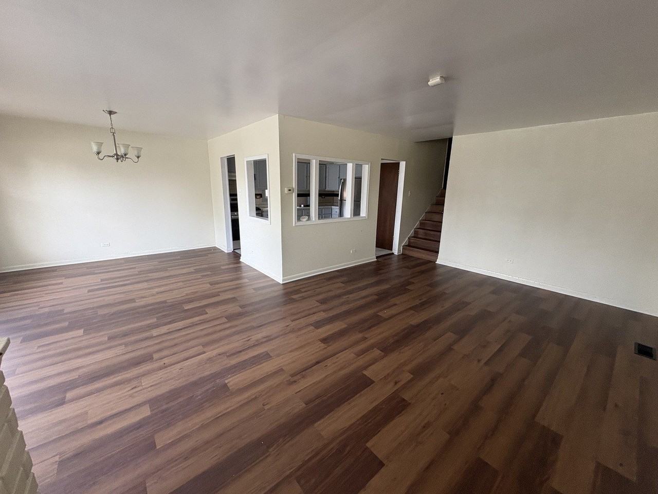18149 Ravisloe Ter - Photo 3 of 12