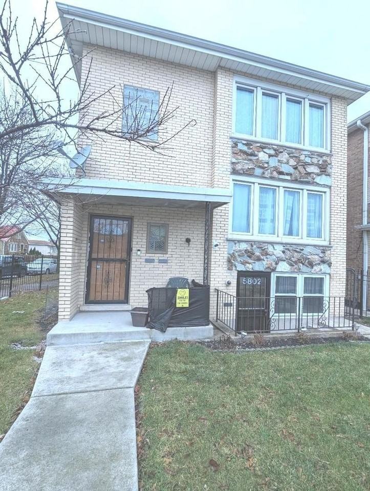 5802 S Archer Ave #B - Photo 3 of 18