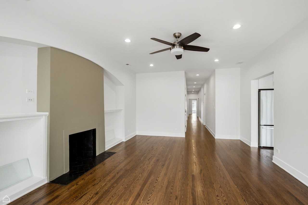 6914 N Sheridan Rd #1 - Photo 4 of 26