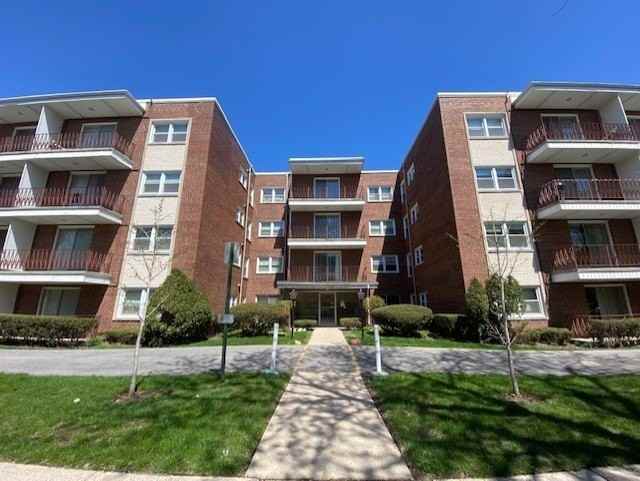 5240 Galitz St #105