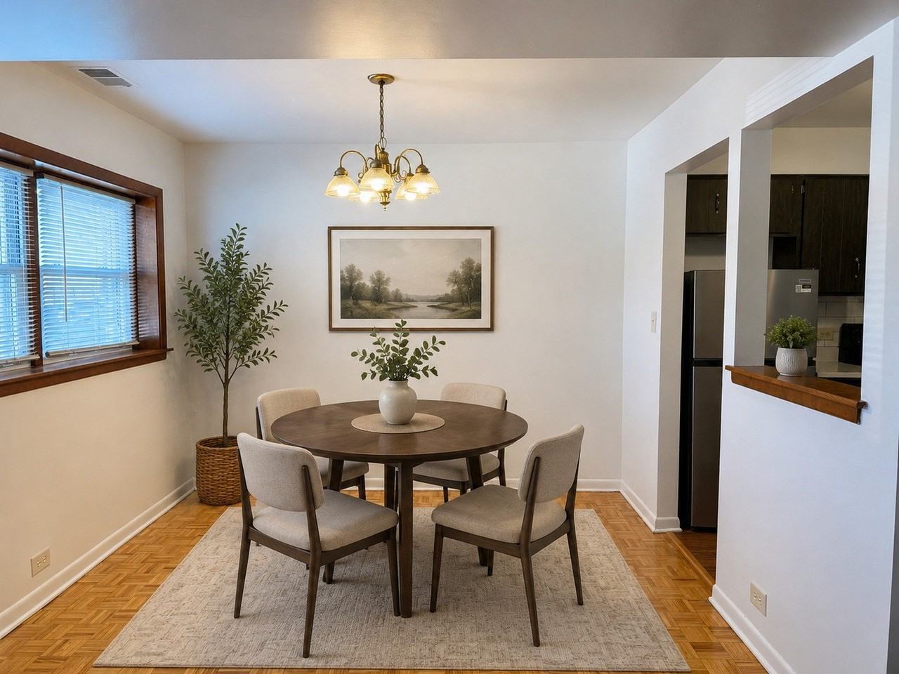 5240 Galitz St #105 - Photo 5 of 15