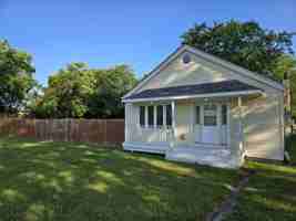 featured image of 3902 Claire Blvd