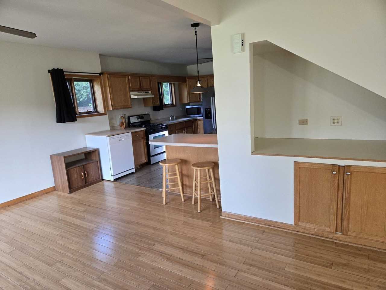 3902 Claire Blvd - Photo 2 of 17