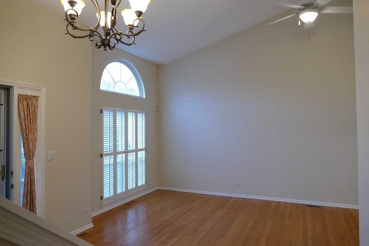 2052 Spice Cir - Photo 3 of 31