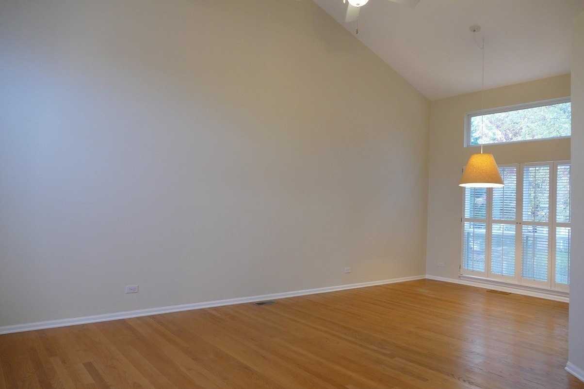 2052 Spice Cir - Photo 4 of 31