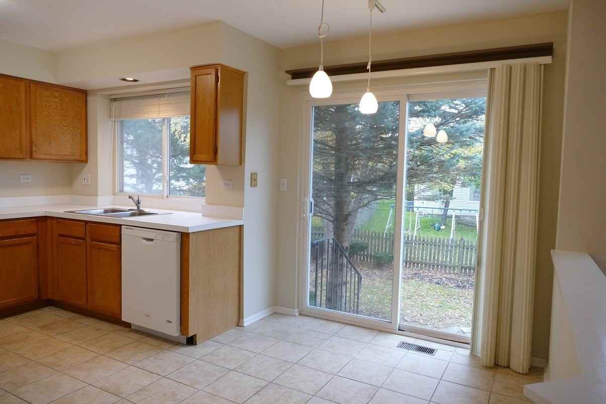 2052 Spice Cir - Photo 6 of 31