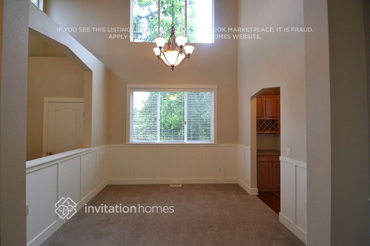 14521 80th Ave E - Photo 5 of 12