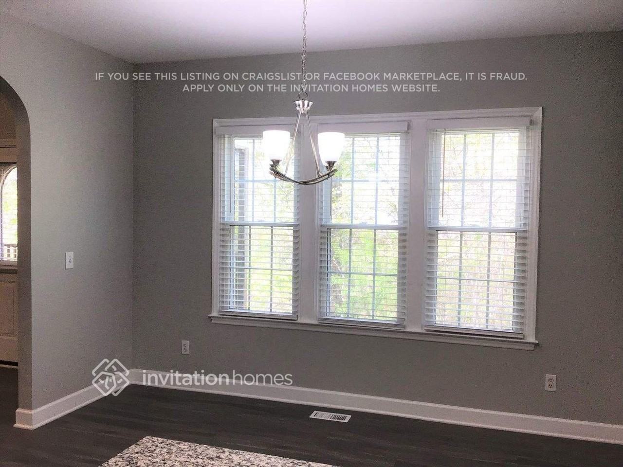 1208 Miracle Dr - Photo 5 of 14