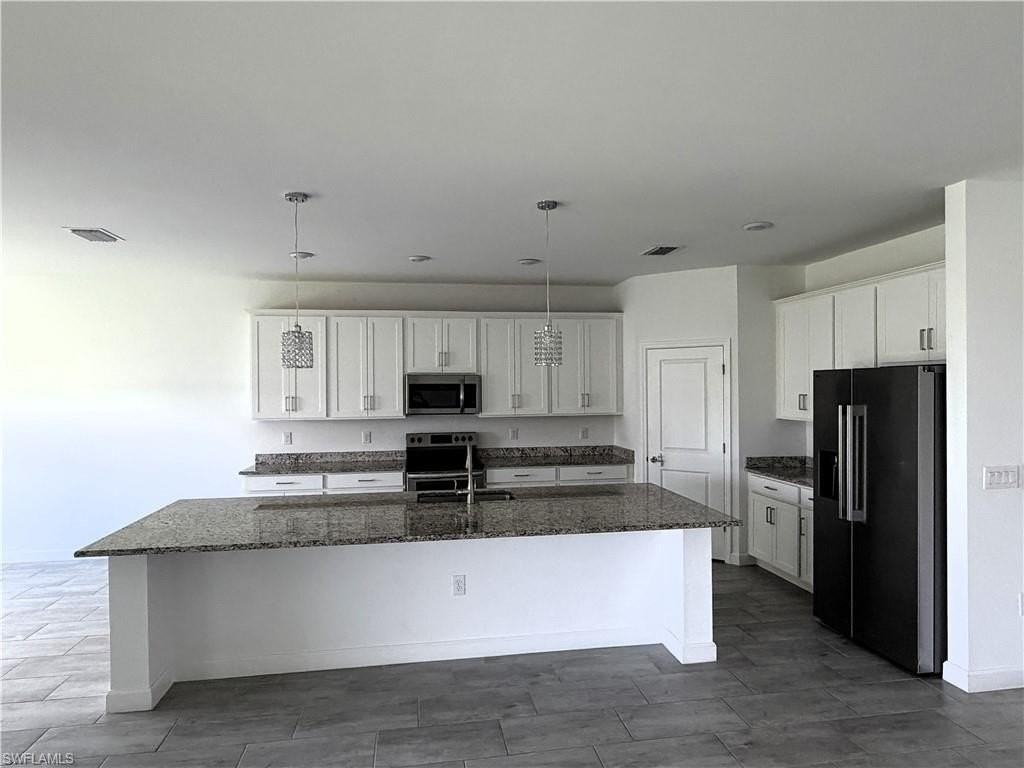 11465 Canopy Loop - Photo 3 of 33