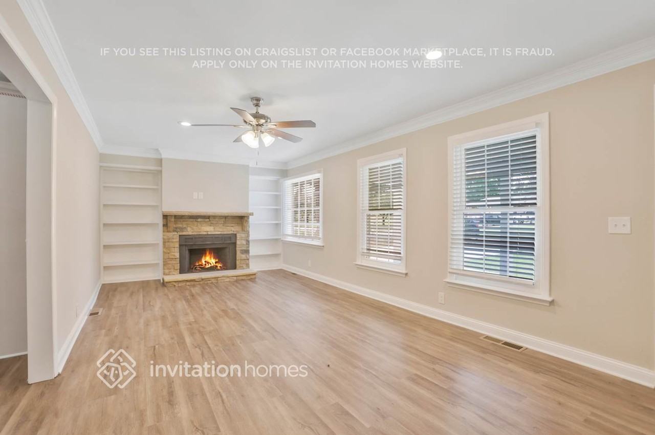 7216 Pinecrest Dr - Photo 4 of 22