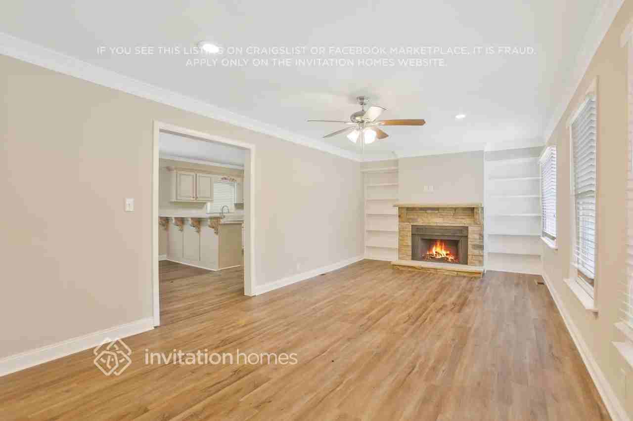 7216 Pinecrest Dr - Photo 5 of 22