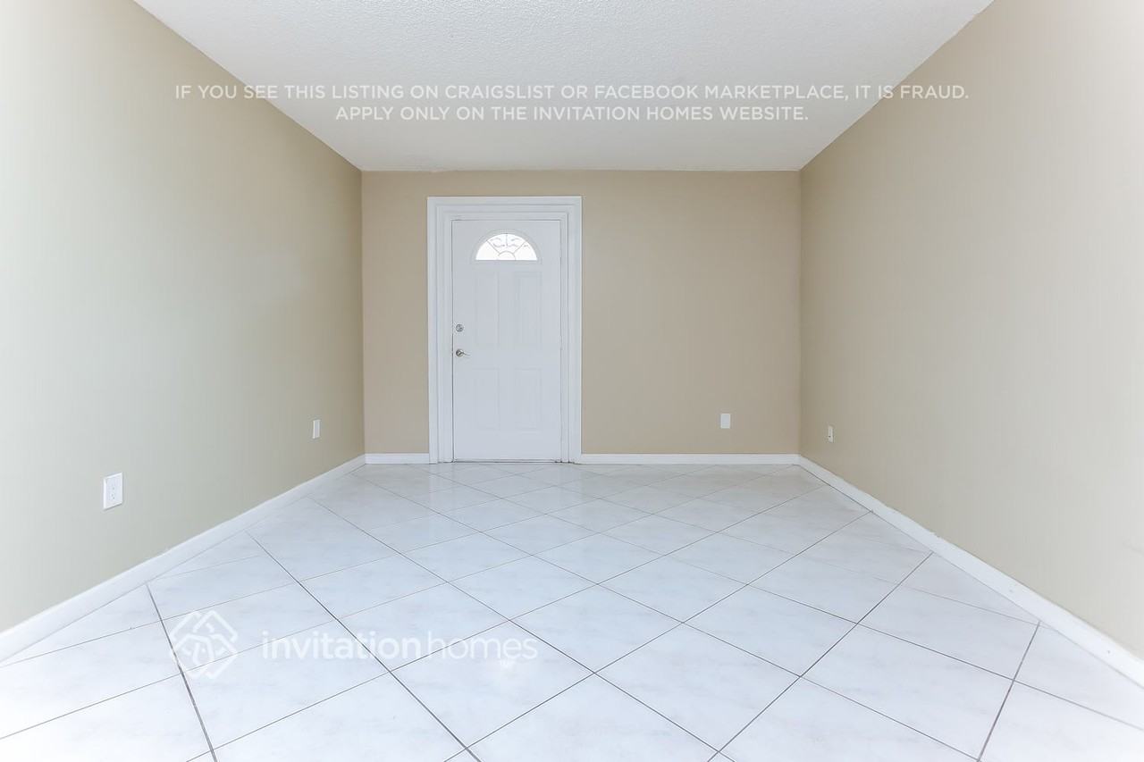 20028 Nw 64th Pl - Photo 3 of 20