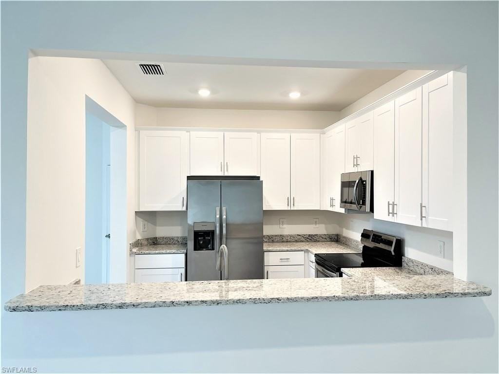 14237 Pine Lodge Ln - Photo 6 of 30