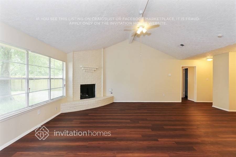 5826 Walnutgate Dr - Photo 3 of 17