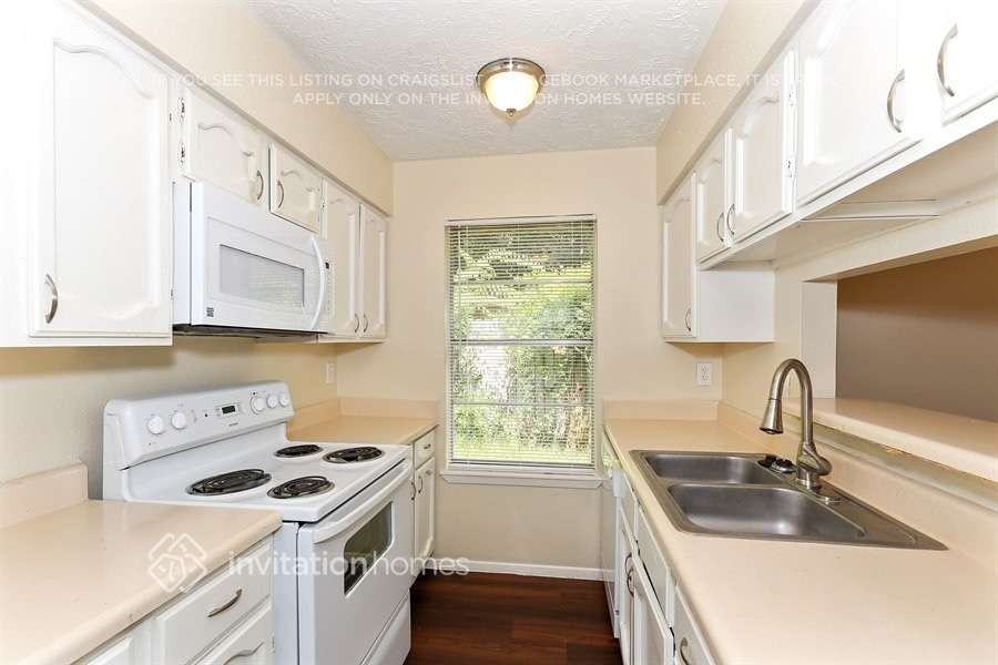 5826 Walnutgate Dr - Photo 6 of 17