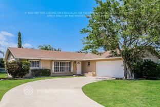 1132 Essex Dr - Photo 1 of 1