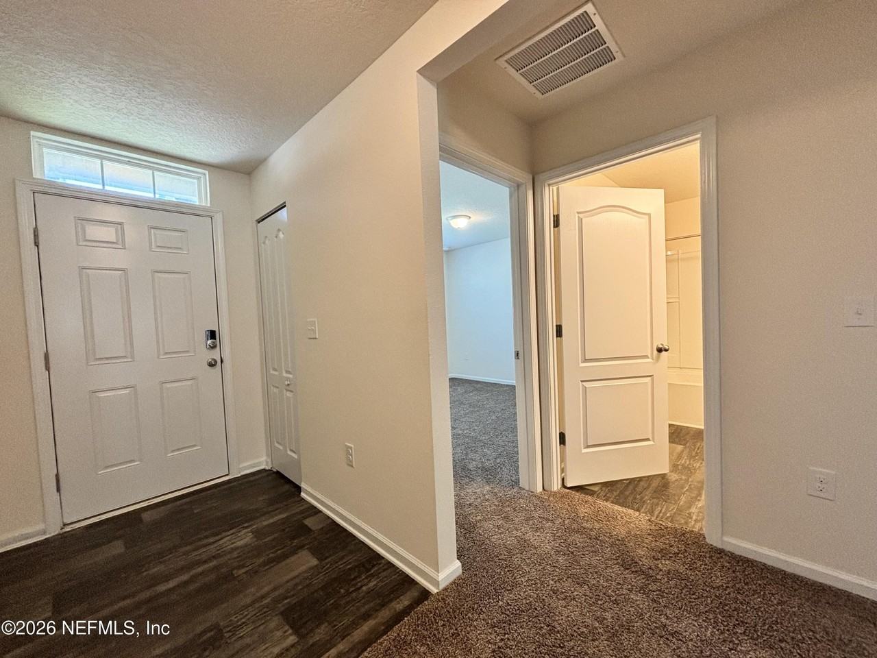 1763 Eagle View Way - Photo 3 of 33