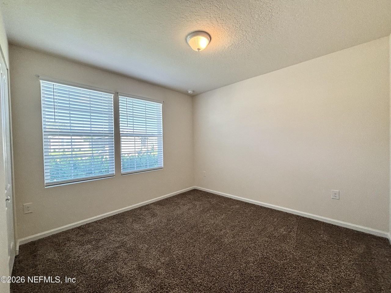 1763 Eagle View Way - Photo 4 of 33