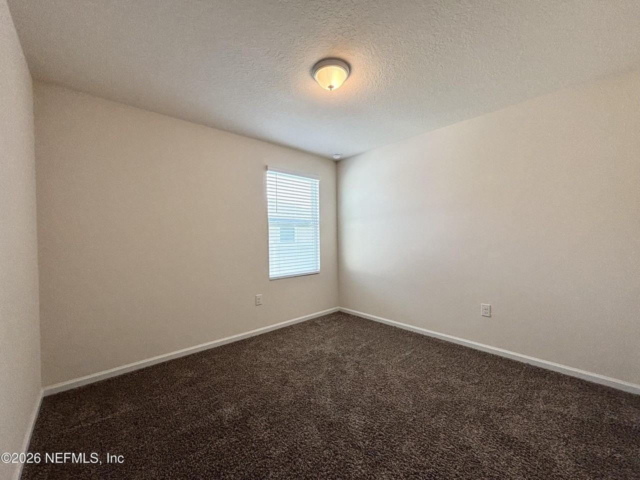 1763 Eagle View Way - Photo 7 of 33
