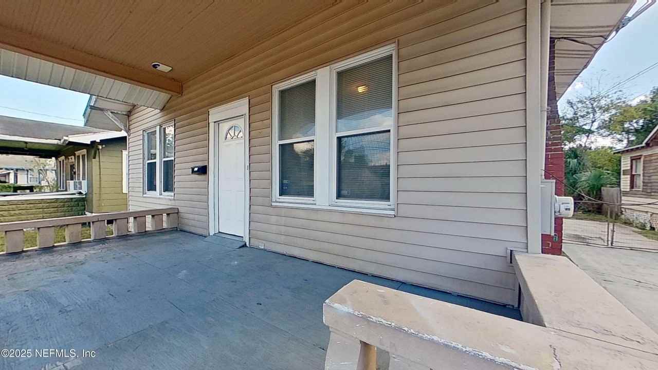 54 W 27th St - Photo 4 of 26