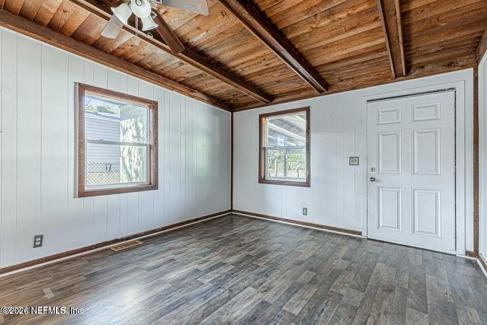 8306 Galveston Ave - Photo 5 of 28