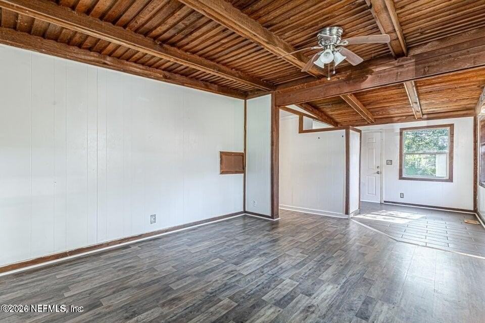 8306 Galveston Ave - Photo 7 of 28