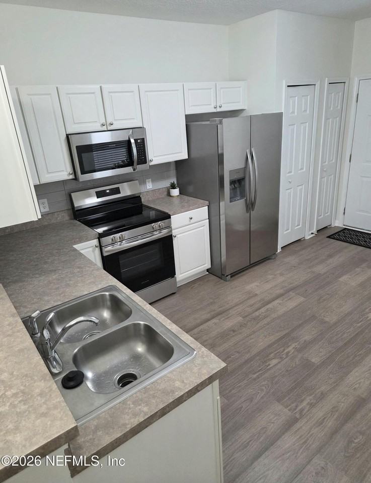 415 Southern Branch Ln - Photo 5 of 34