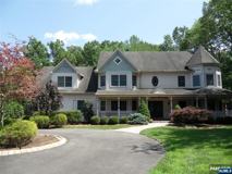 765 Colonial Rd - Photo 1 of 1