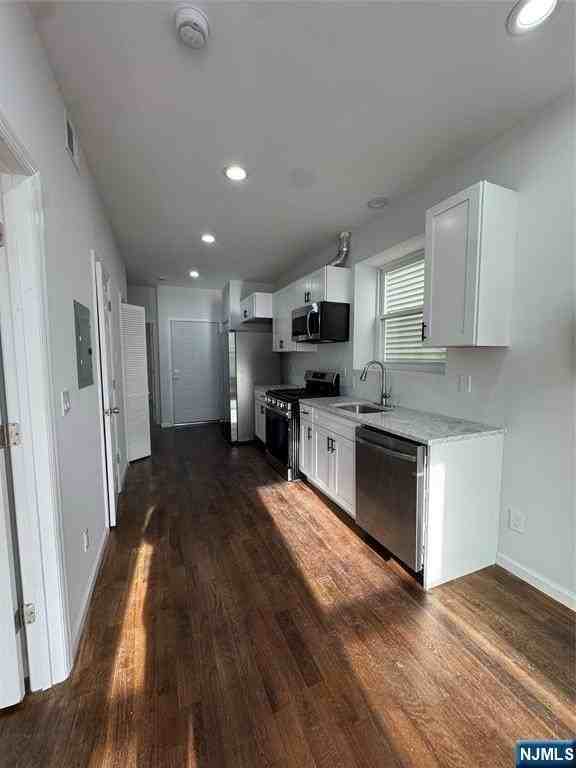 196 Malvern St #3 - Photo 2 of 16
