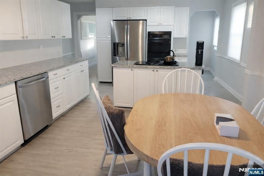 3-11 Pickett Pl - Photo 2 of 13