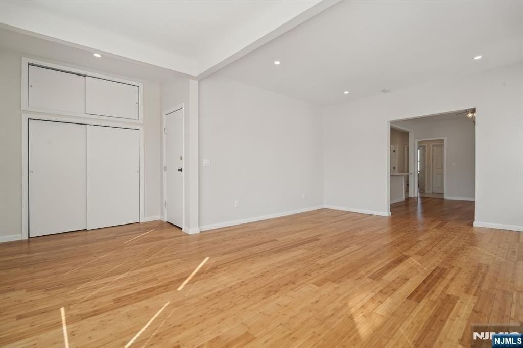 403 Abington Ave #2 - Photo 2 of 21