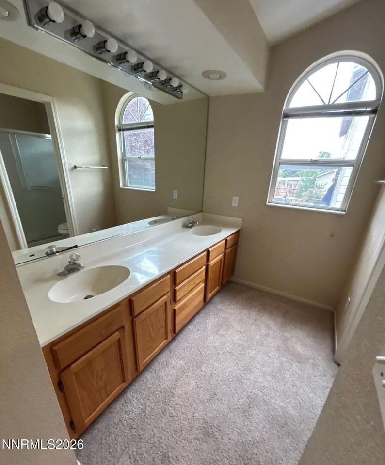6137 Greenbrook Dr - Photo 2 of 3