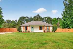 featured image of 1014 Webb St