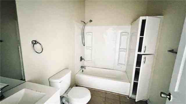 2414 Mazant St - Photo 7 of 7