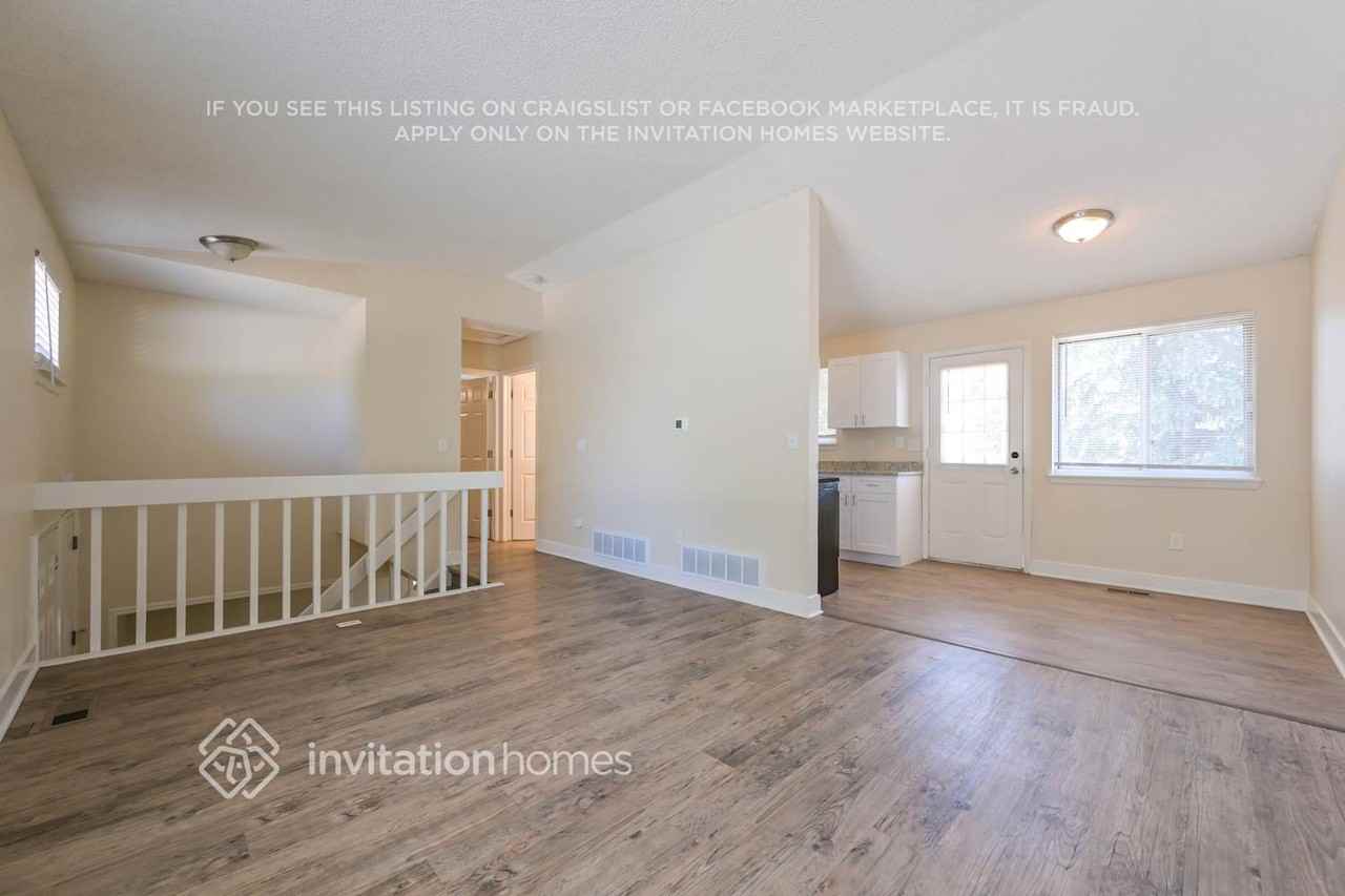 19074 E Mansfield Dr - Photo 5 of 18