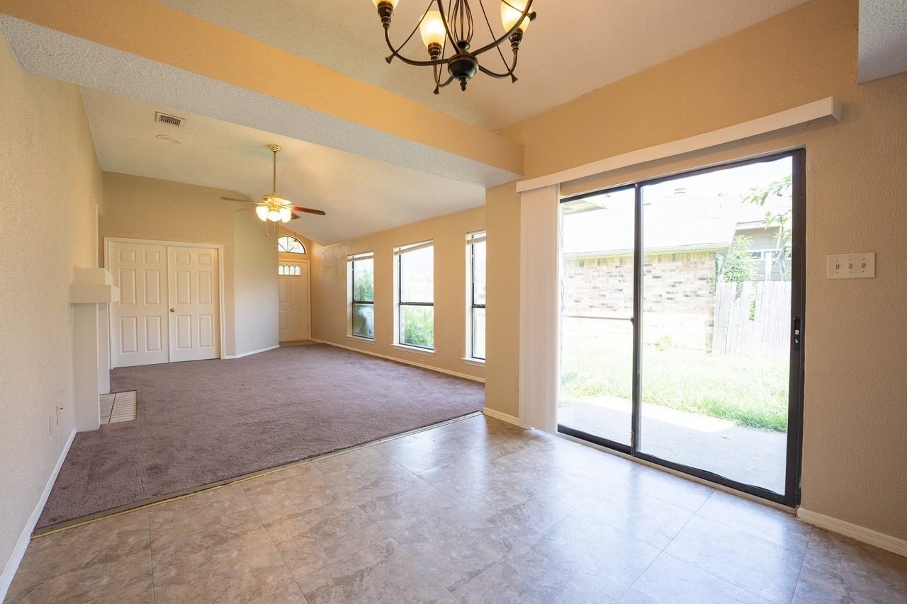 428 Antietam Ct - Photo 5 of 10