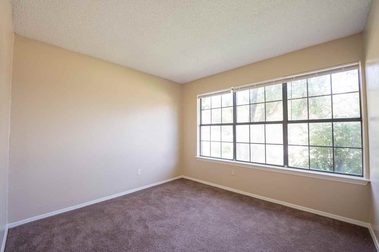 428 Antietam Ct - Photo 7 of 10