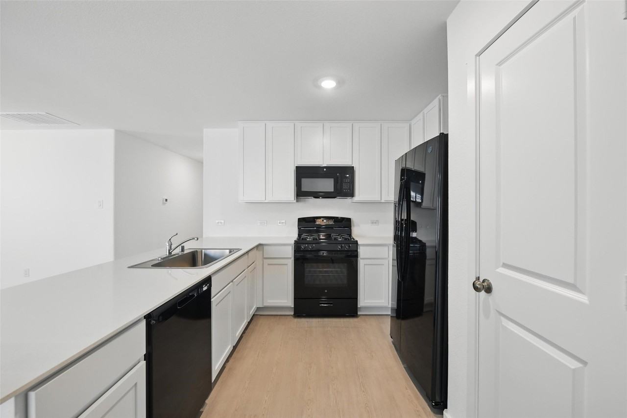 11538 Hermosa Ln - Photo 4 of 26