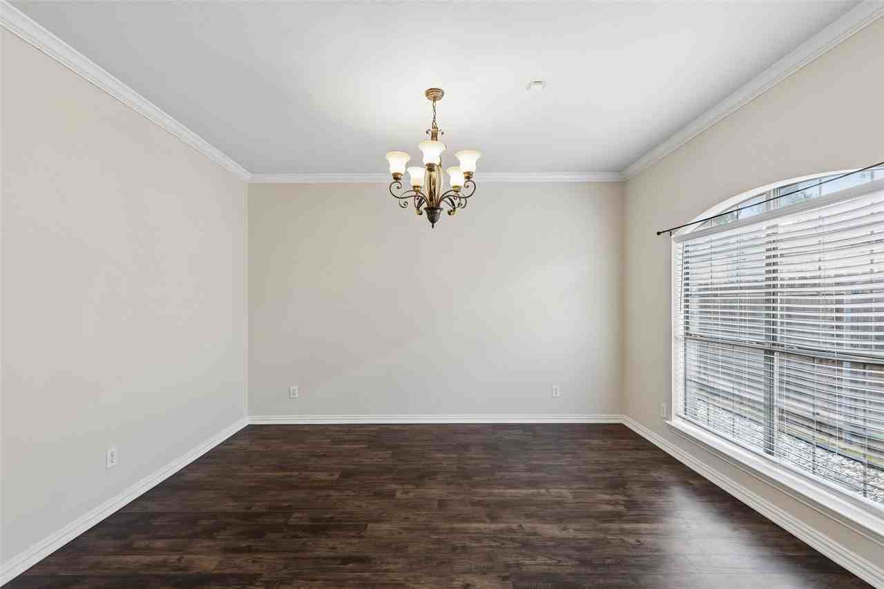 1905 Trevor Ct - Photo 6 of 27
