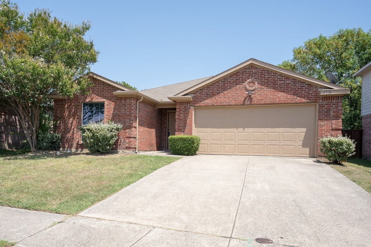 3316 Knoll Trl