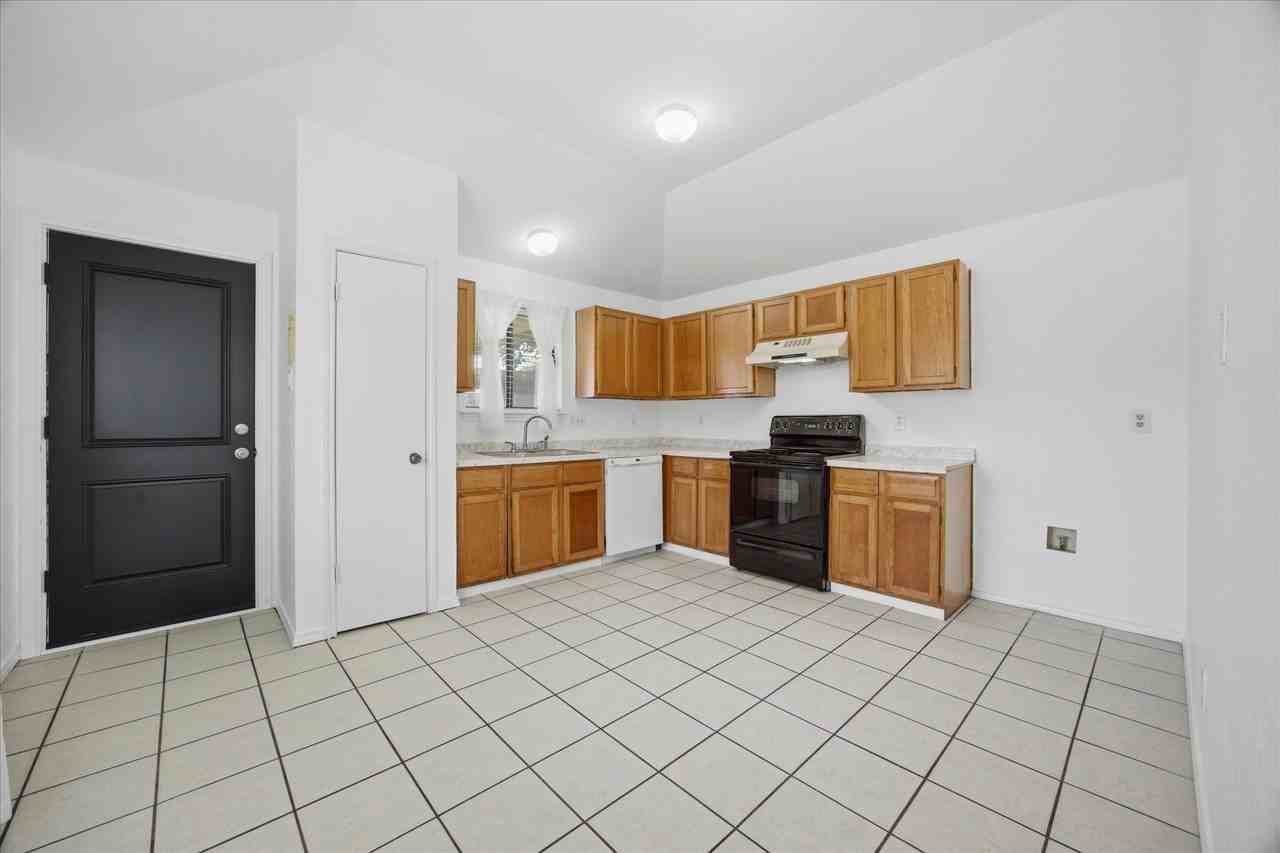 2311 Jamie Dr - Photo 6 of 19