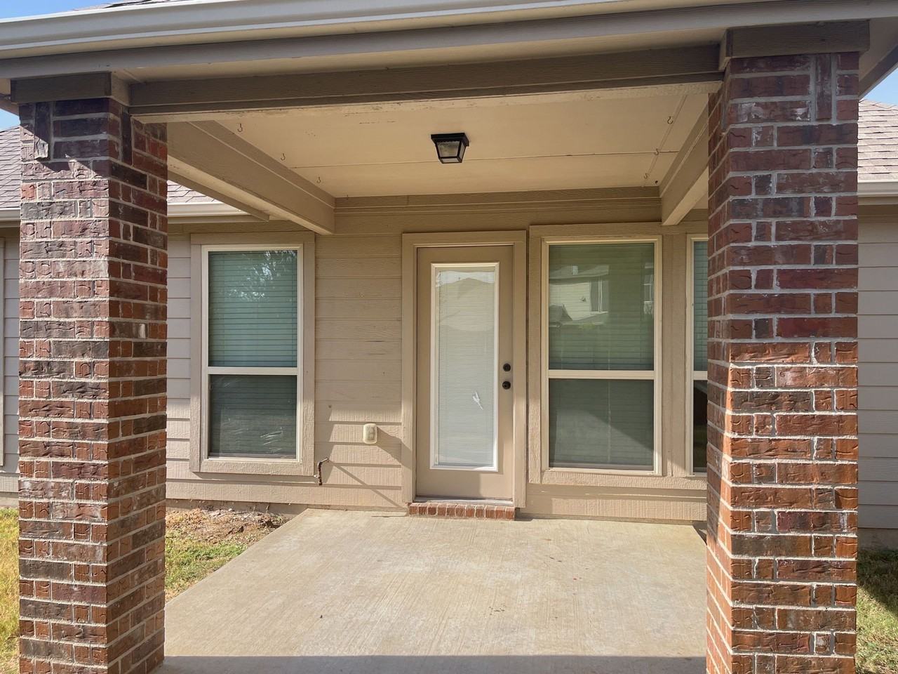 10209 Pear Valley Rd - Photo 3 of 25