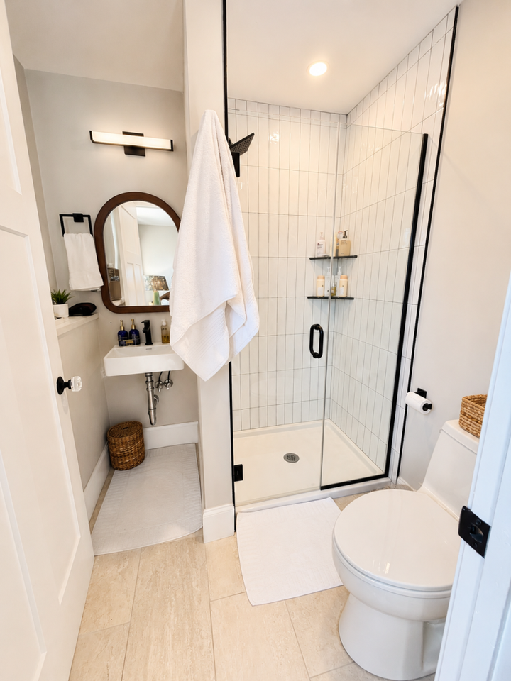 105 Charles St - Photo 4 of 10
