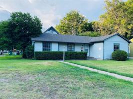 featured image of 718 Crescent St