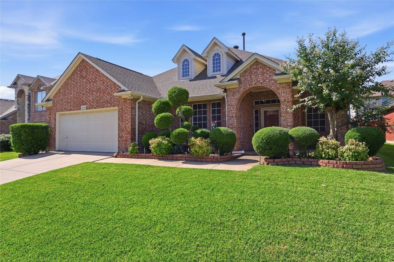 2816 Calico Rock Dr - Photo 2 of 25