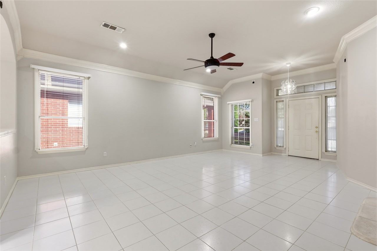2816 Calico Rock Dr - Photo 5 of 25