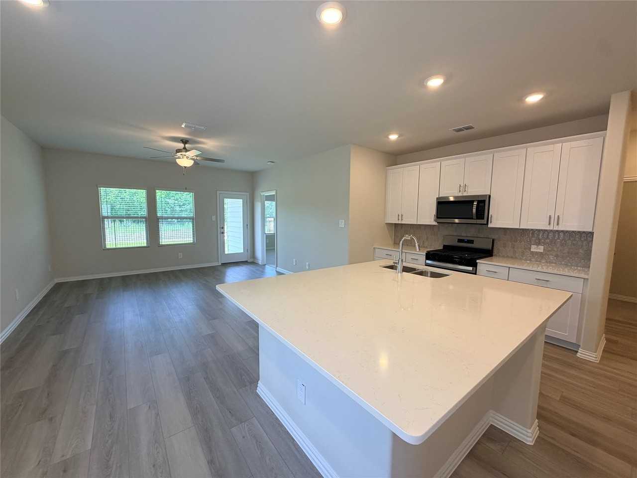 6212 Chickney Dr - Photo 6 of 29