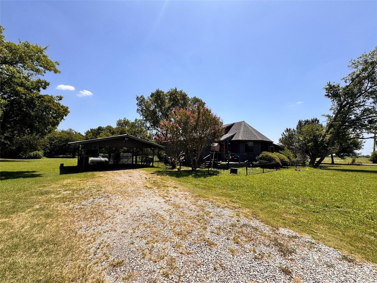 1459 County Road 2116 - Photo 3 of 13